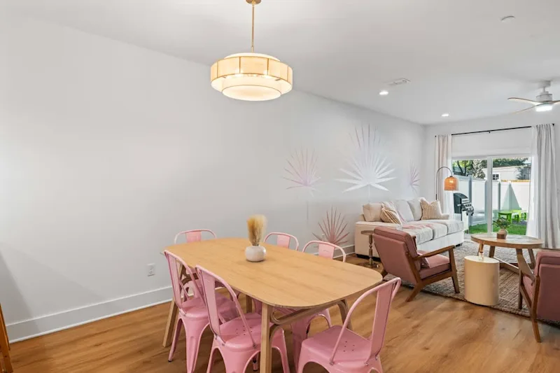 Salty Pink Sands by Team Joseph Ellen — photo 5