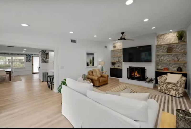 The Breezy Bungalow - Team Joseph Ellen — photo 4