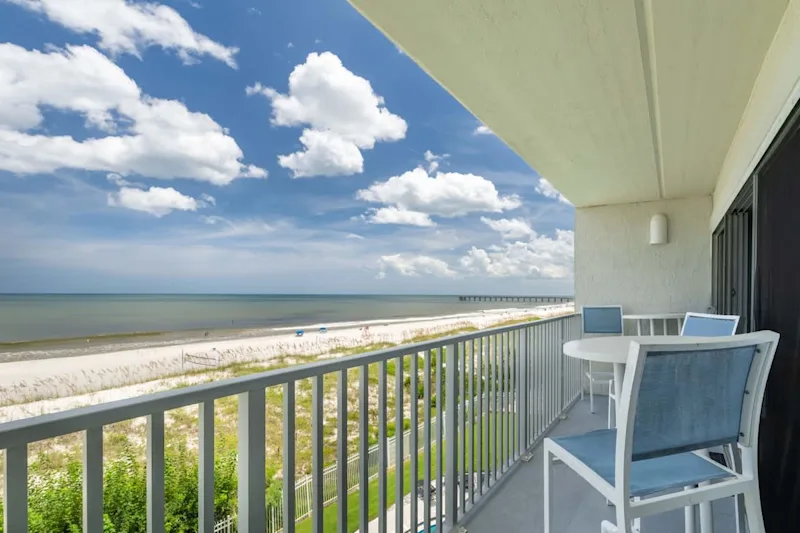 Seabreeze Stay - Team Joseph Ellen vacation rental in Jacksonville Beach, Florida