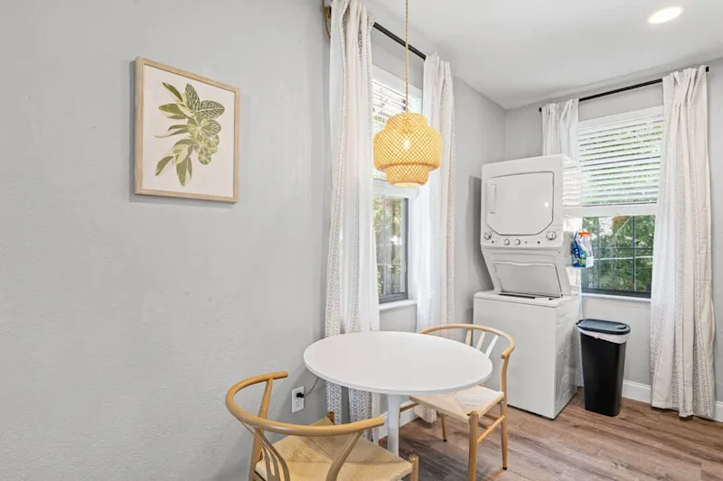 The Cedar Loft B - Team Joseph Ellen — photo 4