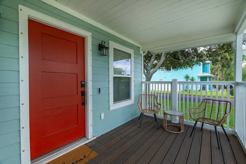 Sunny Surf House - Team Joseph Ellen — photo 6