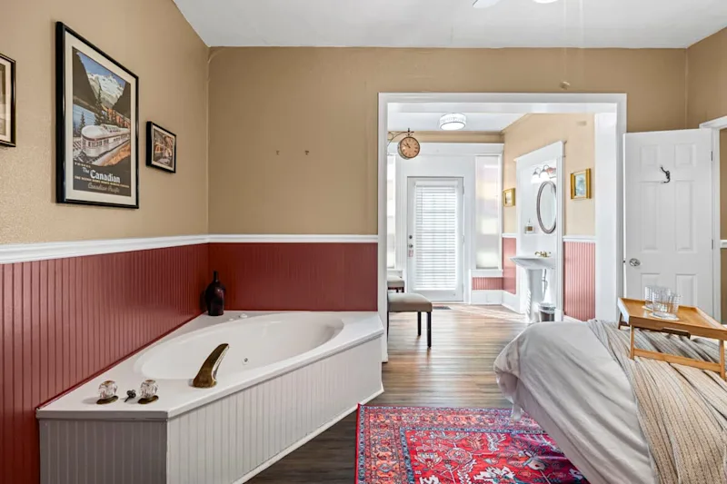 Pullman Room | Team Joseph Ellen — photo 5