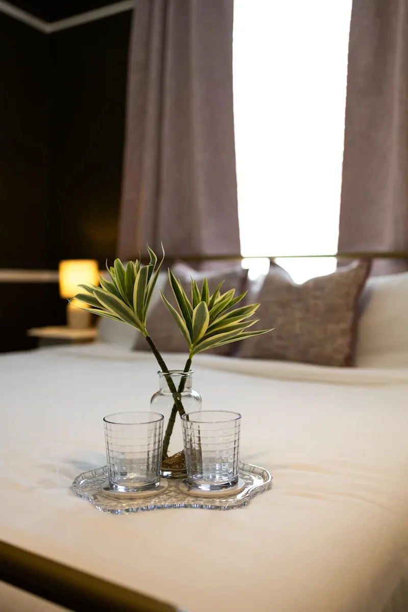 Porcelain Room | Team Joseph Ellen — photo 3