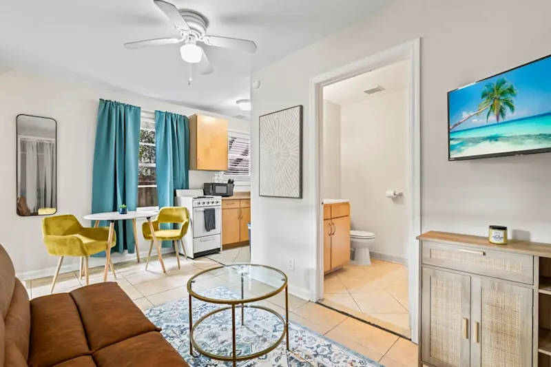 Beach Breeze- 1 block from the beach! vacation rental in Neptune Beach, Florida