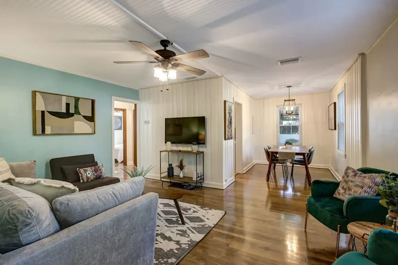 The Murray Hill Bungalow-Arcade games/Patio vacation rental in Jacksonville, Florida
