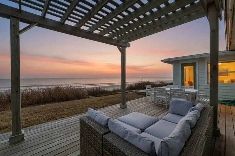Blue Horizon House - 3BR Oceanfront — photo 3