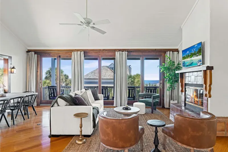 Spanish Villa | Sleeps 12 — photo 2