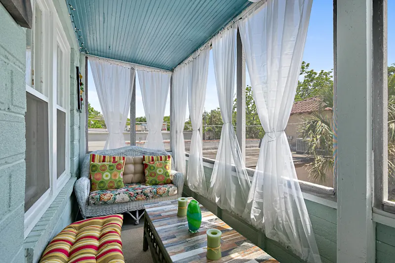 Casa Bella - Chic Apt- Steps to Historic District! — photo 5