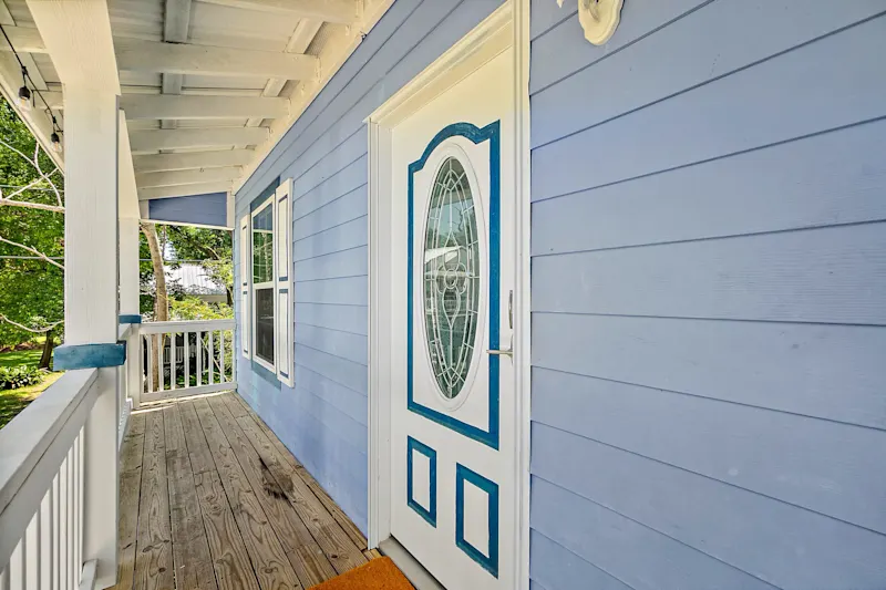 Treetop Cottage - 3 blocks from Historic District — photo 3
