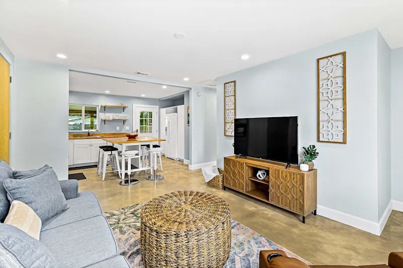 The Flamingo Suite | Heated Pool | Steps to Beach — photo 5