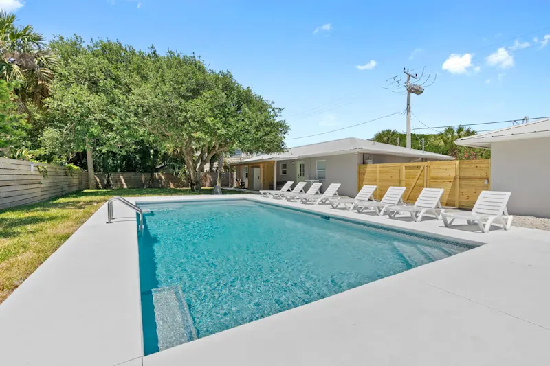 Paradise Palms - Tropic Suite - Heated Pool! — photo 3