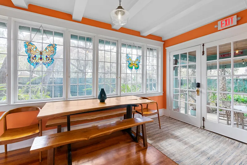 8 Park | Dog Friendly | Outdoor Oasis | Mins to Beach — photo 6