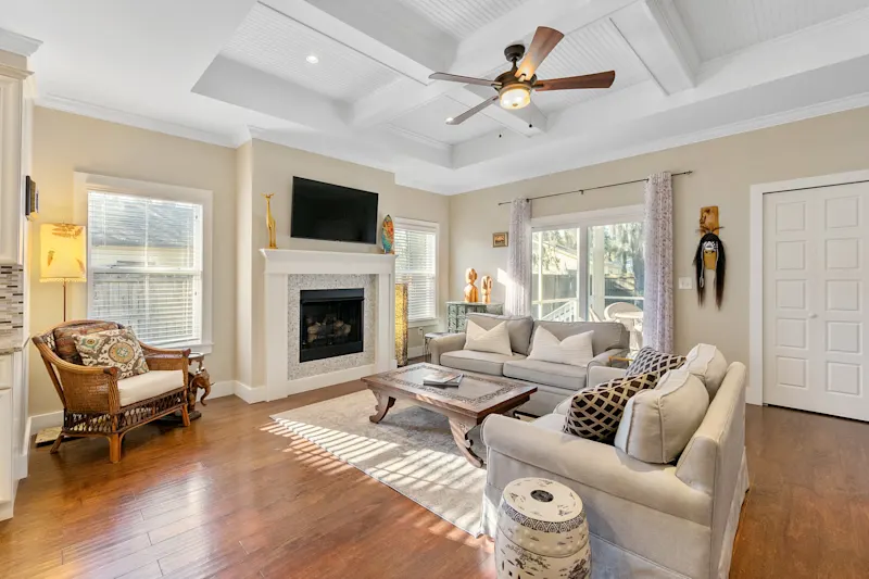 Fullerwood Delight- Mins to Beach and Downtown — photo 2
