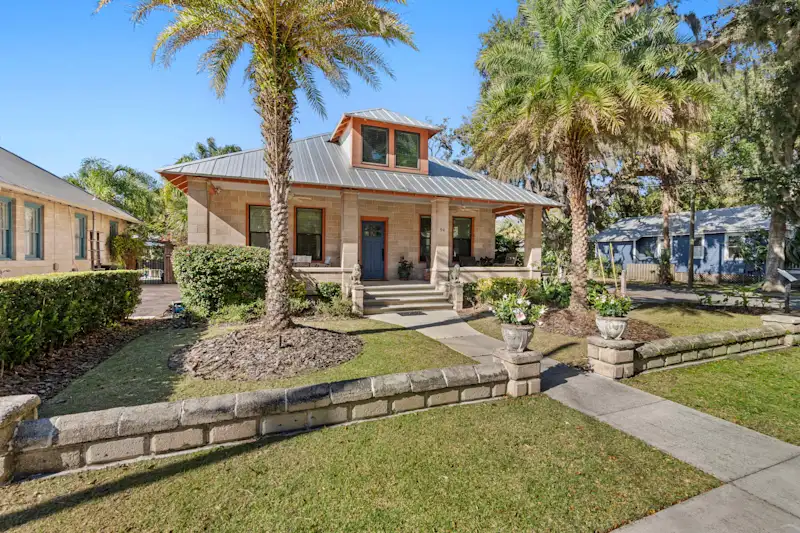 Twin Palms | Craftsman Cottage | Walk to DNTN — photo 5