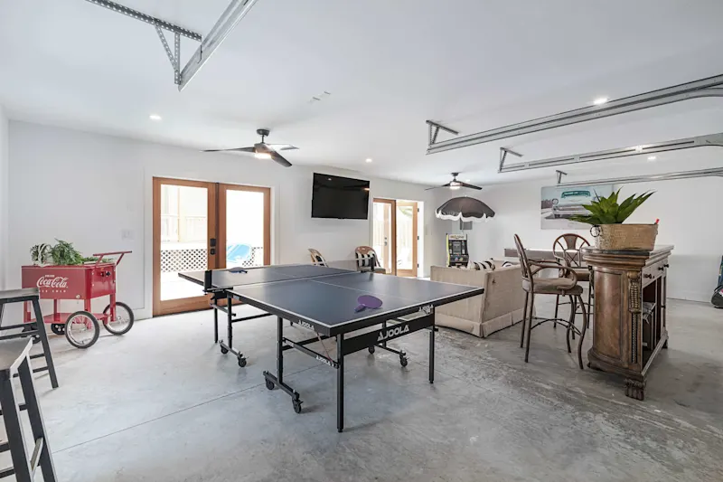 The Augustine Suite | Heated Pool | Walk to DNTN — photo 4