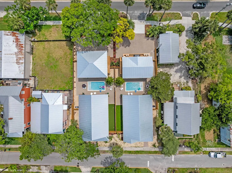The Grand Reunion | 2 Luxury Homes | Sleeps 30 — photo 3