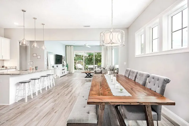 Luxe at Le Beach | Sleeps 12, Spacious, Wi-Fi, TV — photo 4