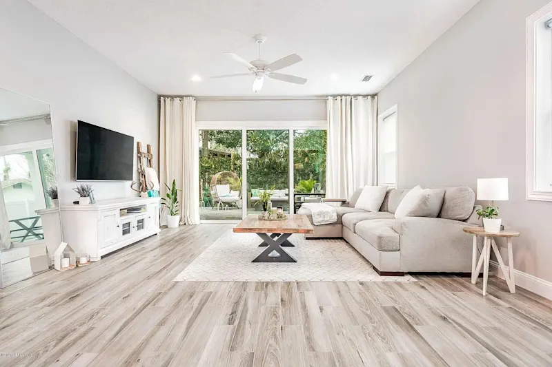 Luxe at Le Beach | Sleeps 12, Spacious, Wi-Fi, TV vacation rental in Jacksonville Beach, Florida