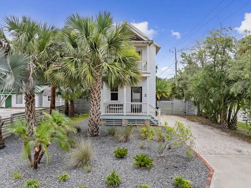 Lincolnville Charm l Walk to DNTN l Dog Friendly vacation rental in St. Augustine, Florida