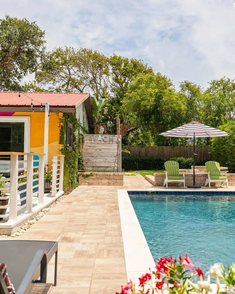 The Breezy Bungalow - Team Joseph Ellen — photo 3