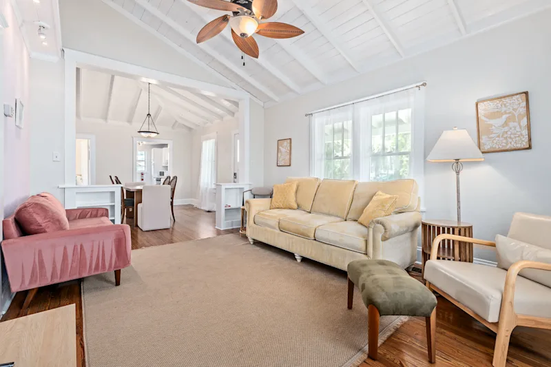 The Birds Nest Carriage House l Walk to St George vacation rental in St. Augustine, Florida