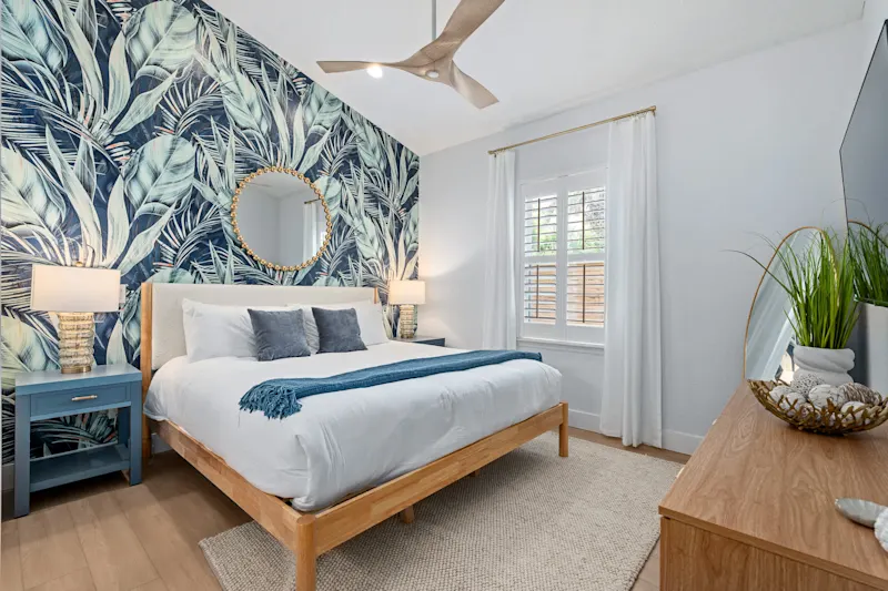 Citrus Hideaway | Hot Tub | 1 Block to Downtown — photo 2