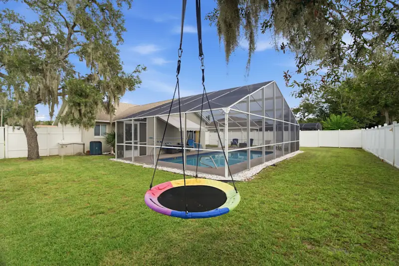 Palm Coast Getaway - Pool, Grill, 3Br — photo 5