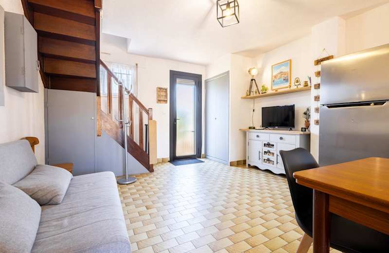 Maison climatisée de 53m2 6 pers. – terrasse de 20 m2 & plancha à 2 pas de la mer – Valras-Plage