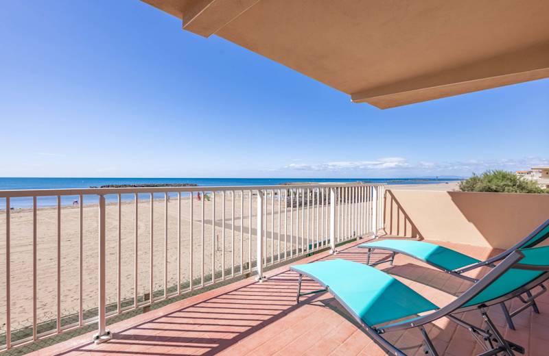La méridienne Villa front de mer, acces direct à la plage – Valras-Plage