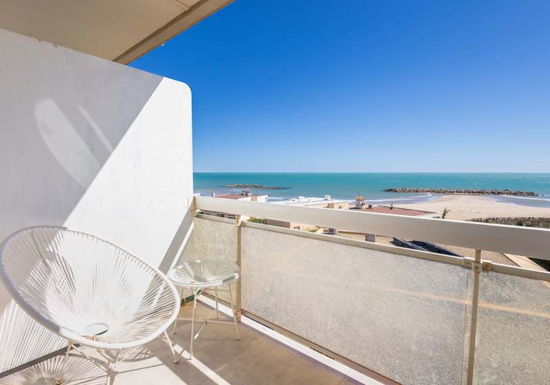 Appartement Vue Mer avec Terrasse, à Deux Pas de l – Valras-Plage