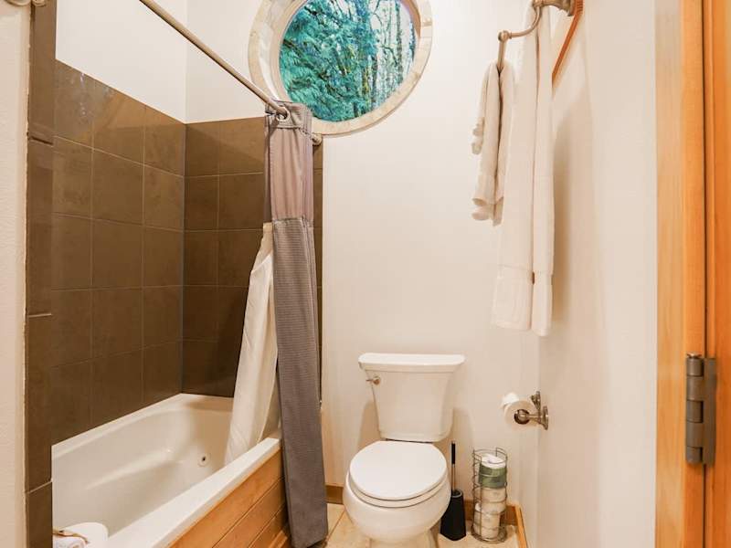 Property photo 44