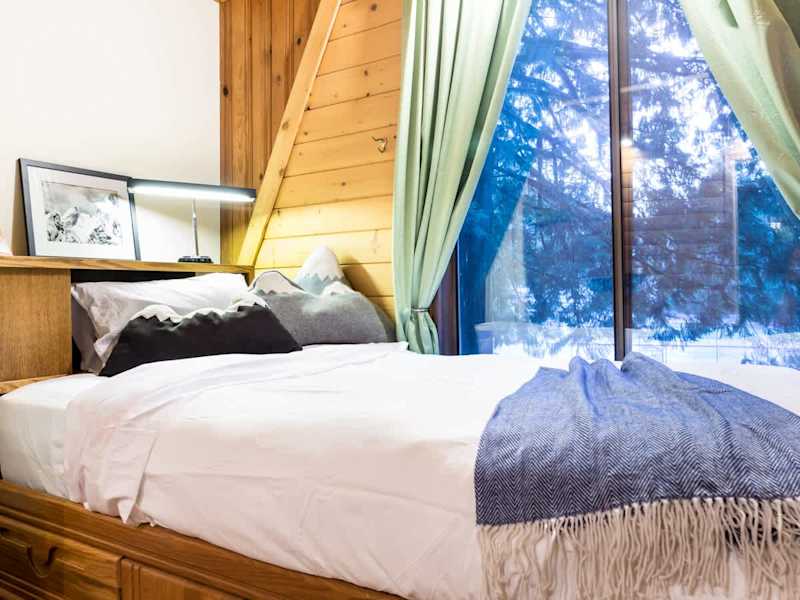 Twin Bed on Stair Landing 
