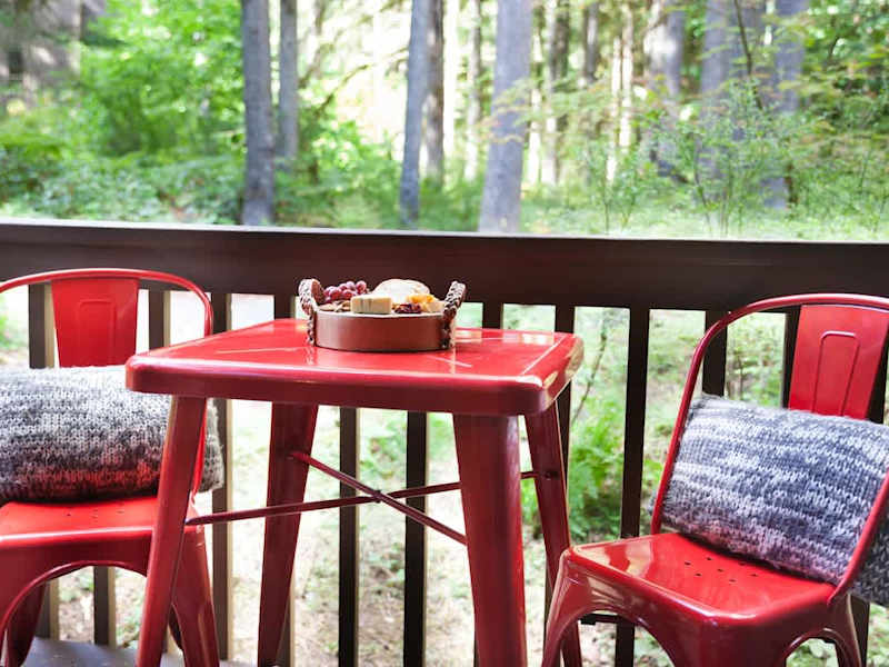 Outdoor covered deck