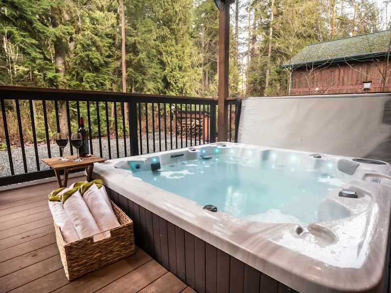 Hot Tub facing National Forest