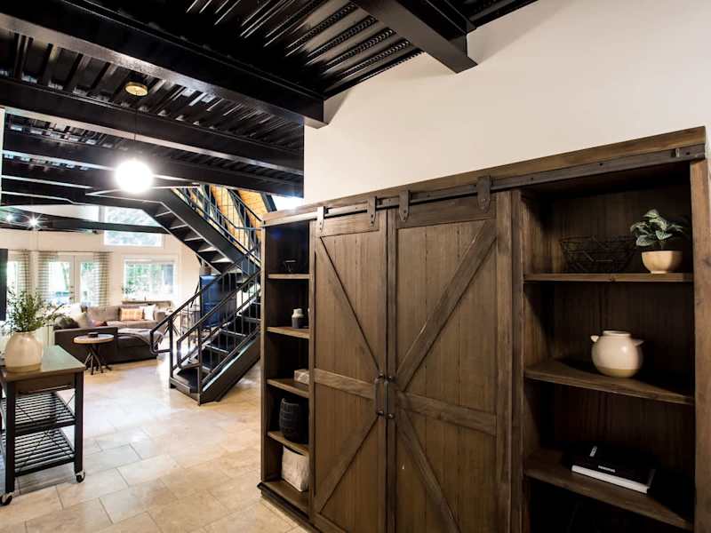 Front Entryway