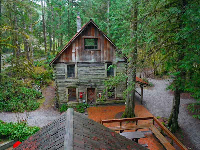 Heritage Log Cabin