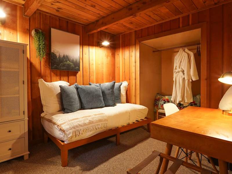 Property photo 28