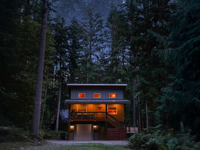 Timberline Terrace by Luxury Getaways under a starry sky