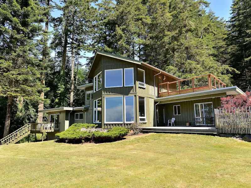 Pacific Coast Beach House