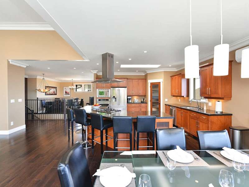 Upper Main level kitchen and dining space. 