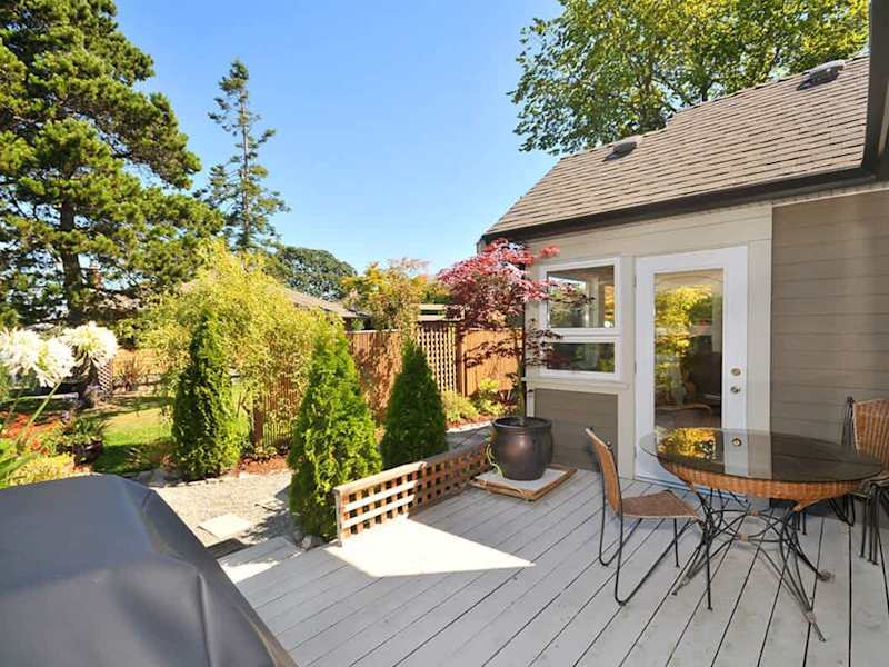 Outdoor deck. 