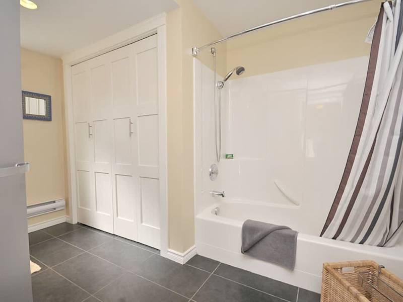 Loft bedroom complete bath. 