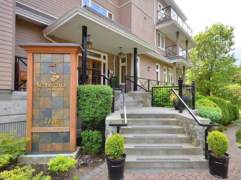 MIraloma on the Cove Entrance