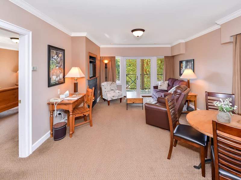 Spacious open plan living.