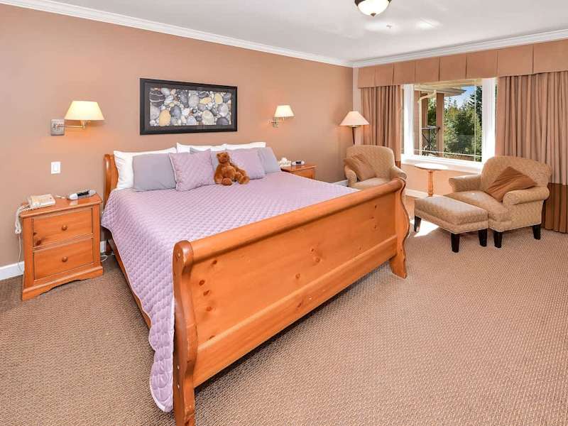 Spacious master bedroom.