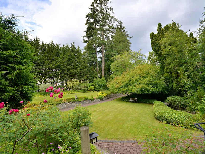 Miraloma gardens