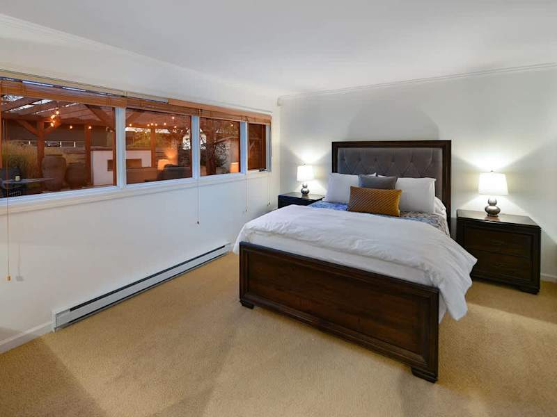 Third bedroom with queen bed.