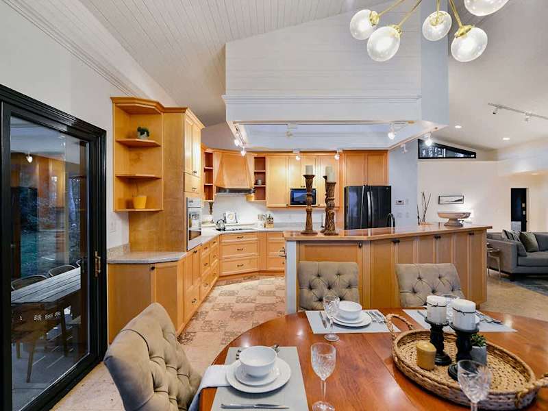 Open plan living with spectacular views on the main level.