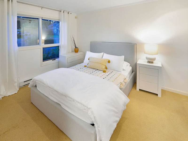 Fourth bedroom with queen bed.