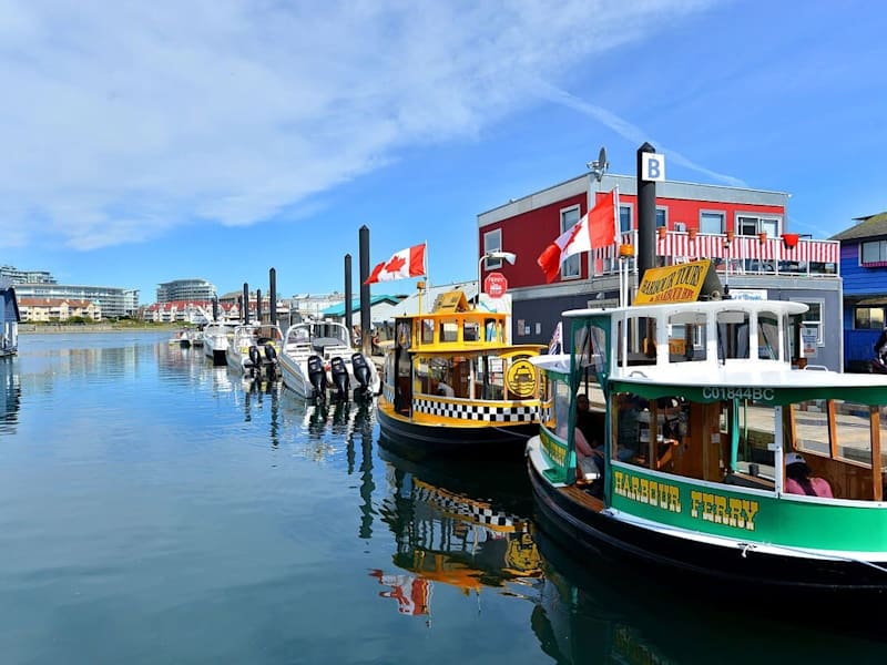 Just steps away from Fisherman's Wharf. 